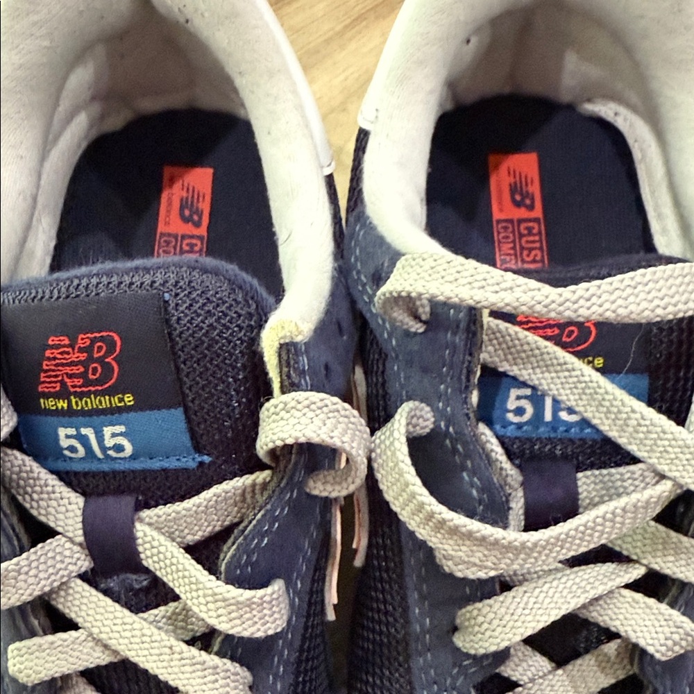 New Balance Kids' Sneakers in Navy and Red - Picture 8 of 9